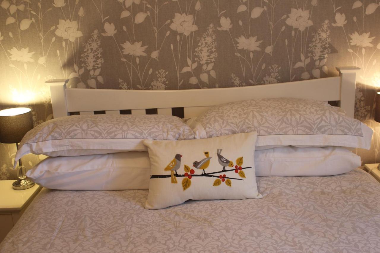 Trout Cottage ファイリー エクステリア 写真